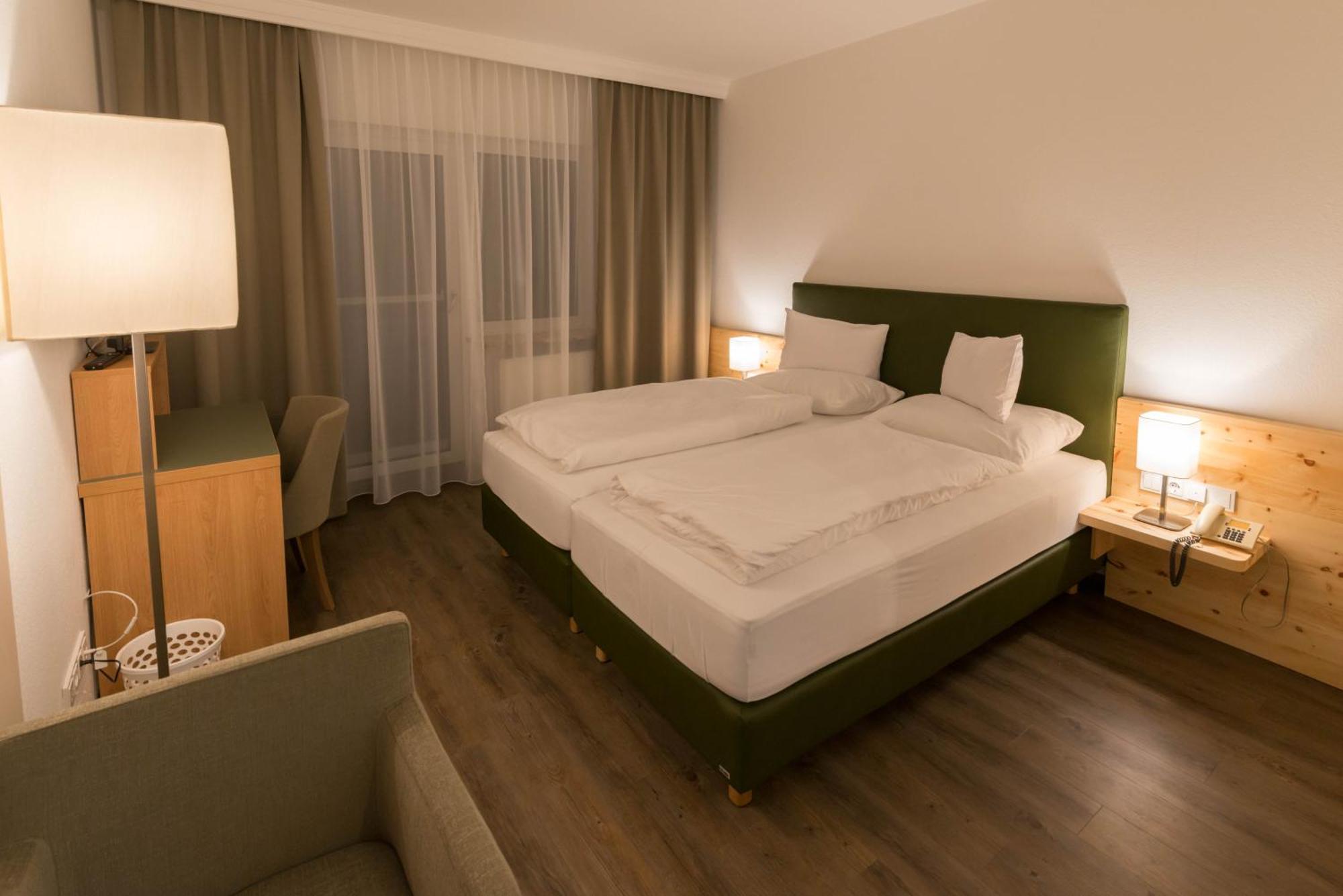 Hotel Grünes Türl Bad Schallerbach Dış mekan fotoğraf